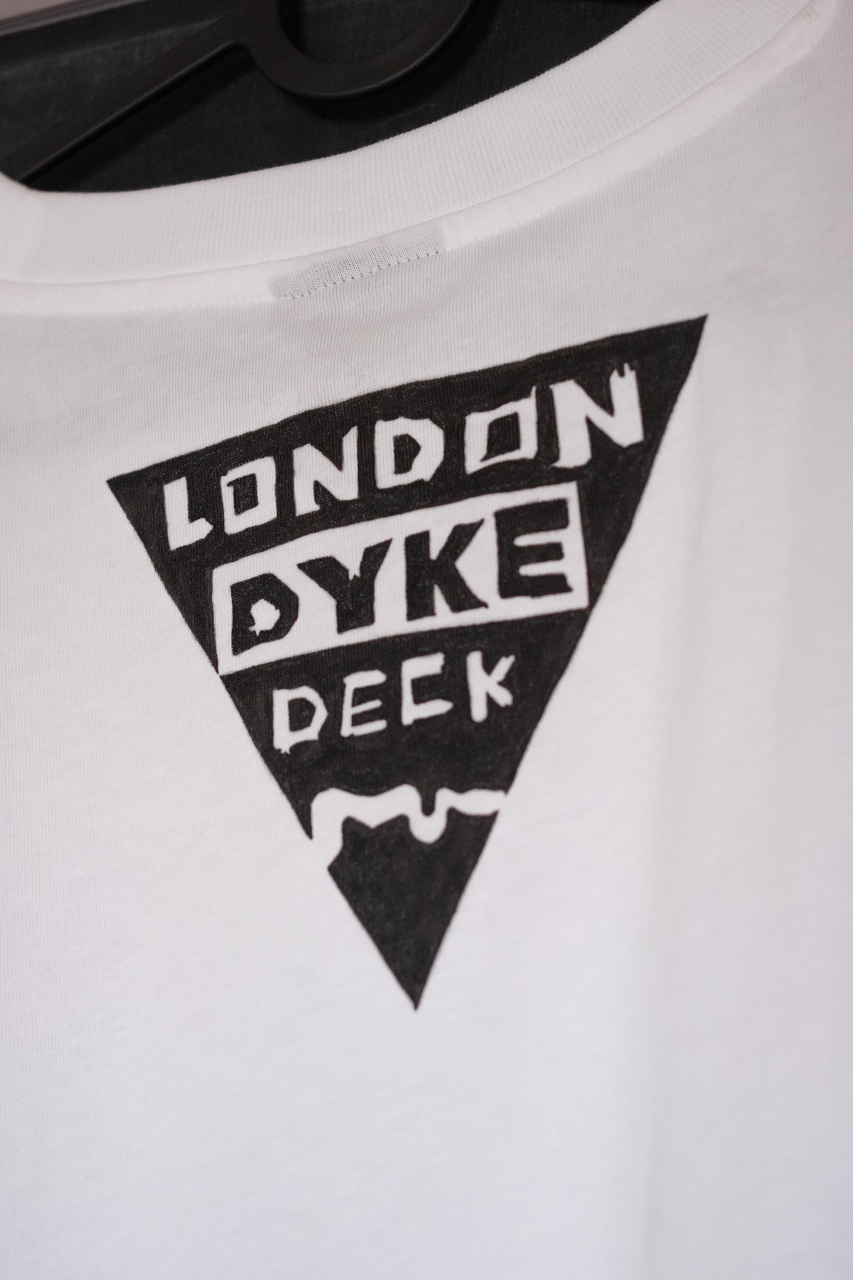 BESPOKE LONDON DYKE DECK T-SHIRT by MILA. REVERSE CLOSE UP.